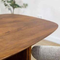 Aki Eettafel bruin Deens Ovaal 200cm