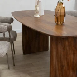 Aki Eettafel bruin Deens Ovaal 200cm