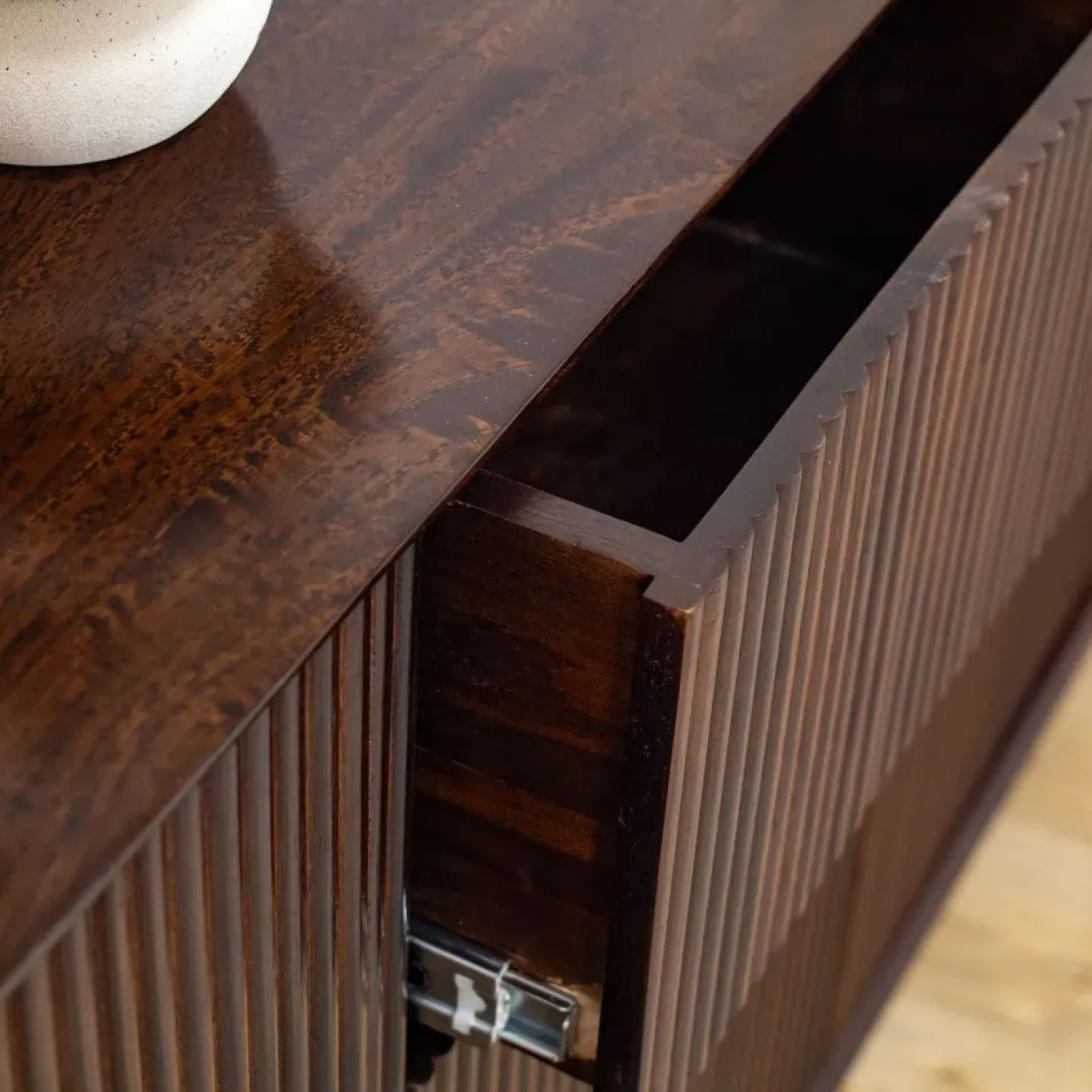 Albin Dressoir walnoot 180cm