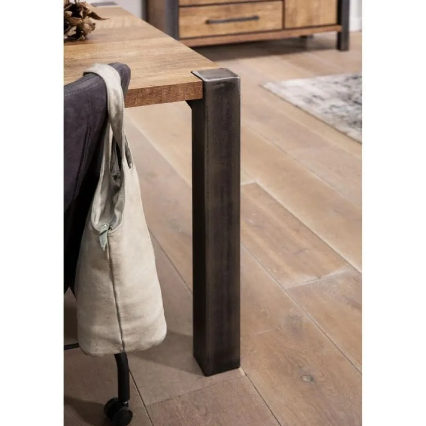 Amaya Eettafel 220cm