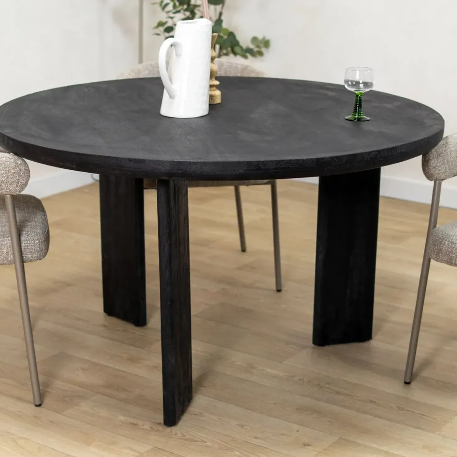 Arne Eettafel zwart Rond 130cm