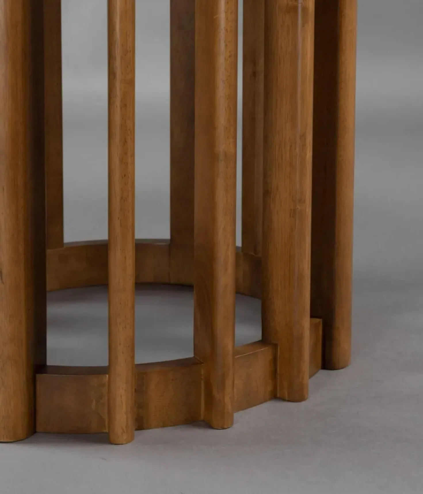 Barlet Eettafel Walnoot Rond 120cm