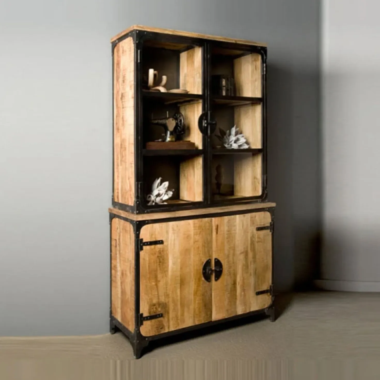 Basto Vitrinekast 4 drs mango naturel matt