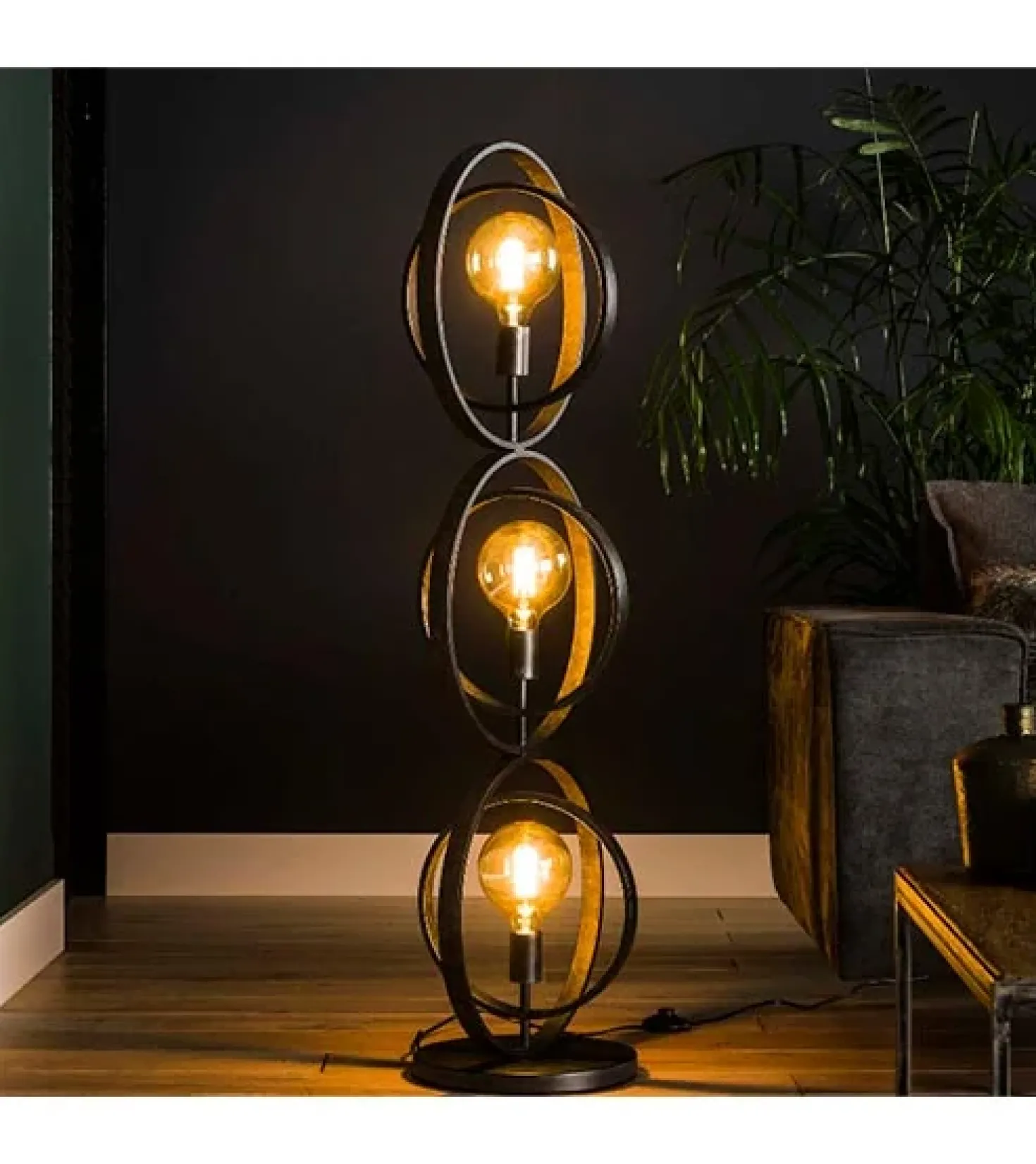 Bellamy 3-lichts vloerlamp industrieel