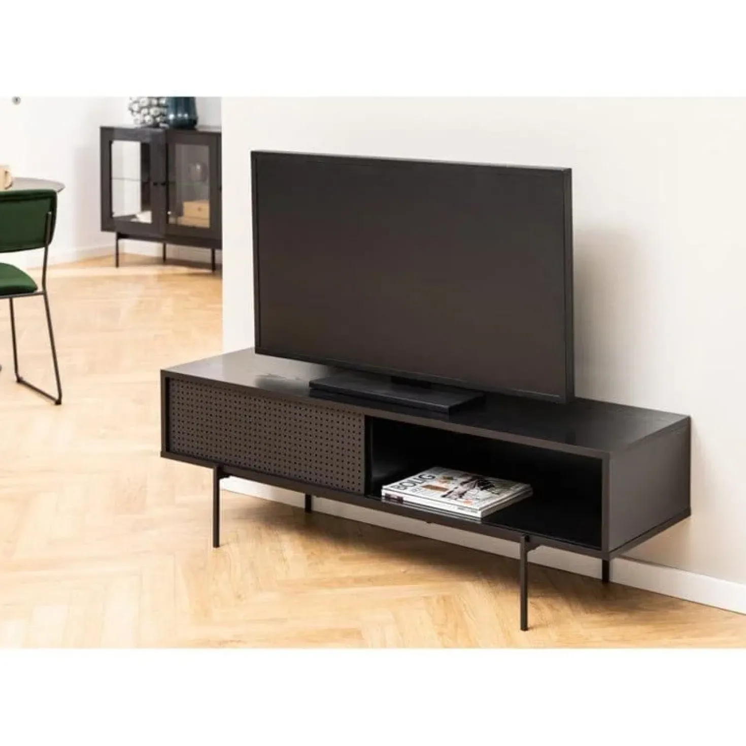 Belvero Tv meubel Zwart 140cm