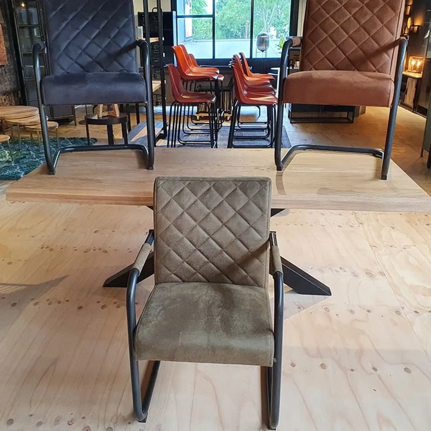Blissada eetkamerset met 6 stoelen