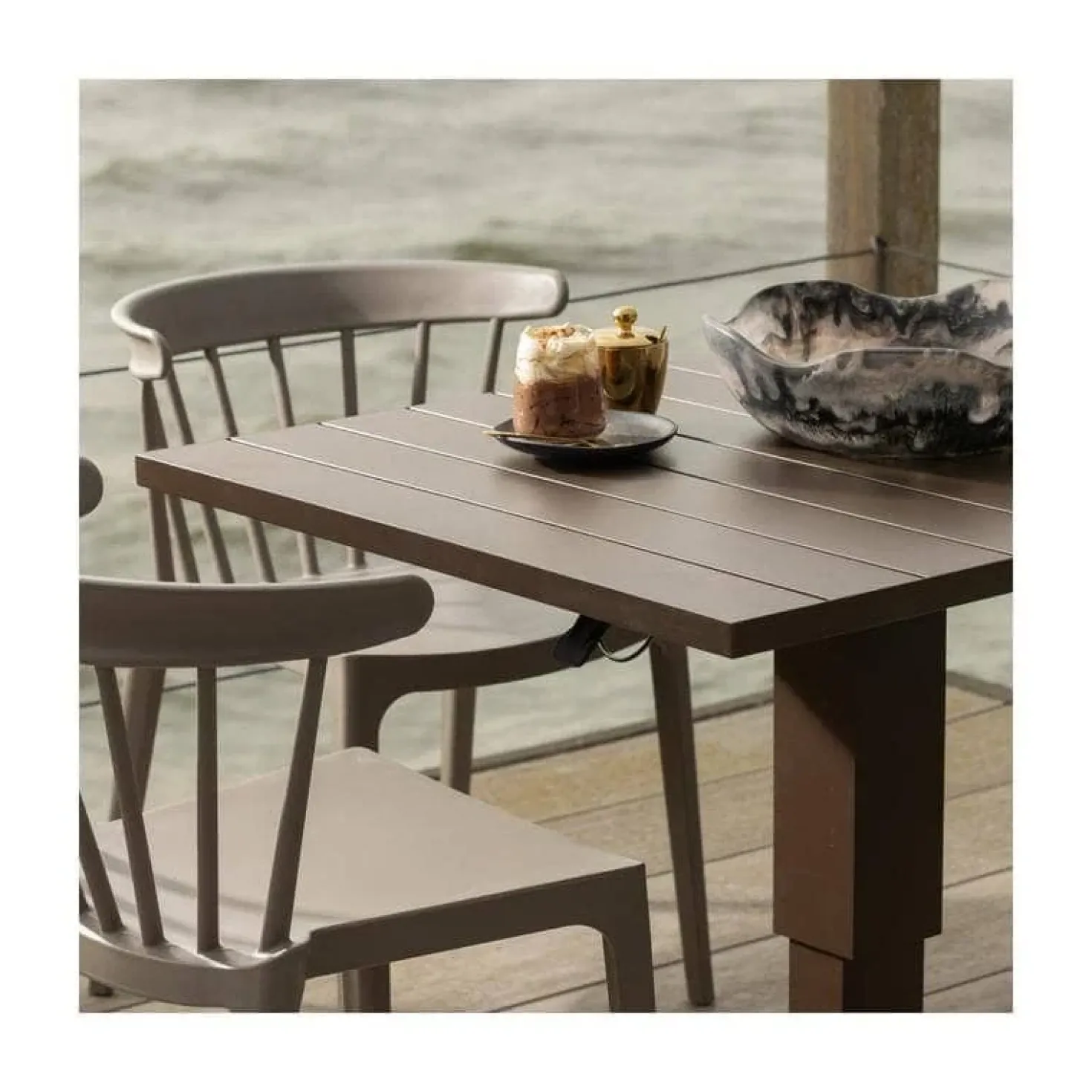 Bliss Tuinstoel kunststof taupe