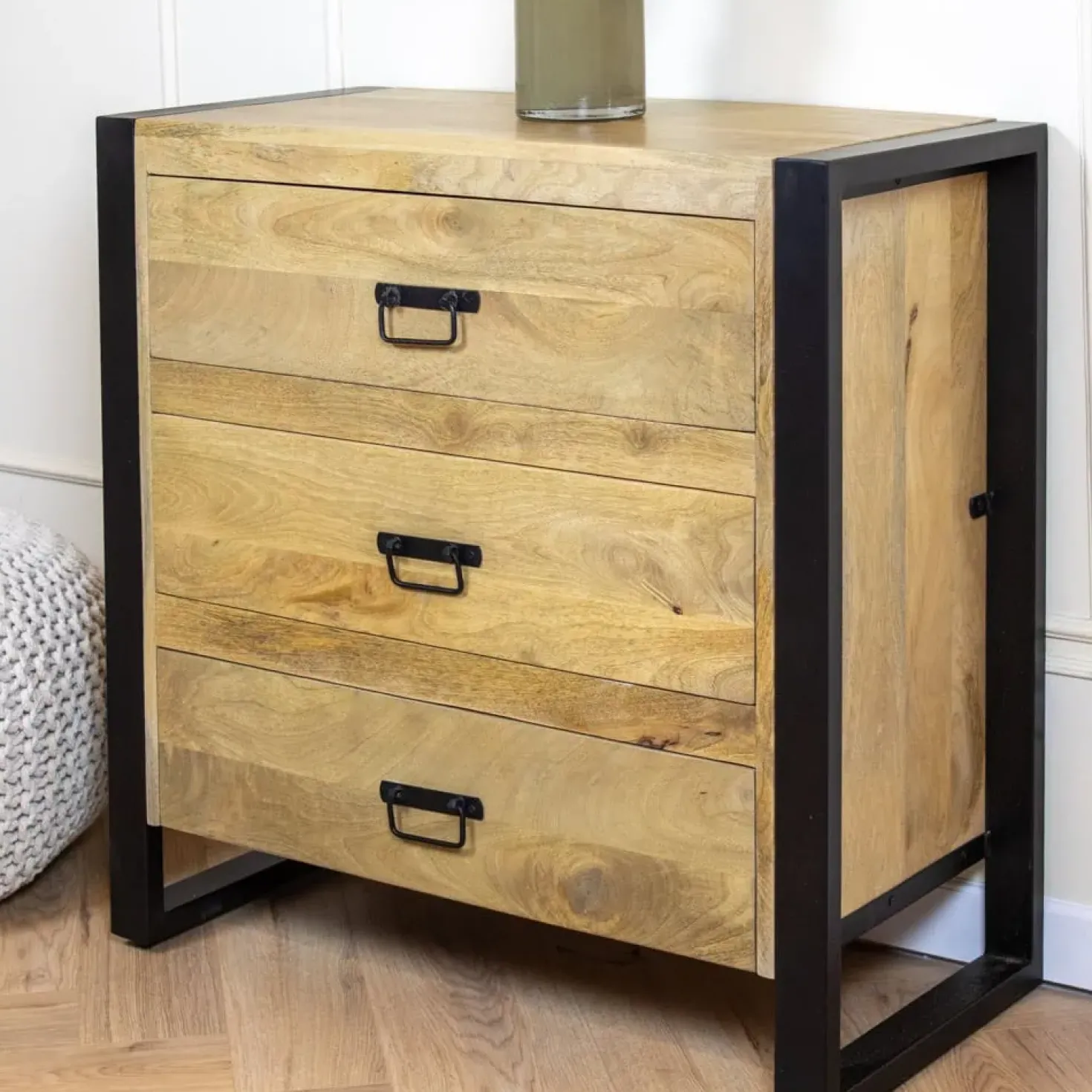 Britt Ladenkast 3 lades mangohout 80cm