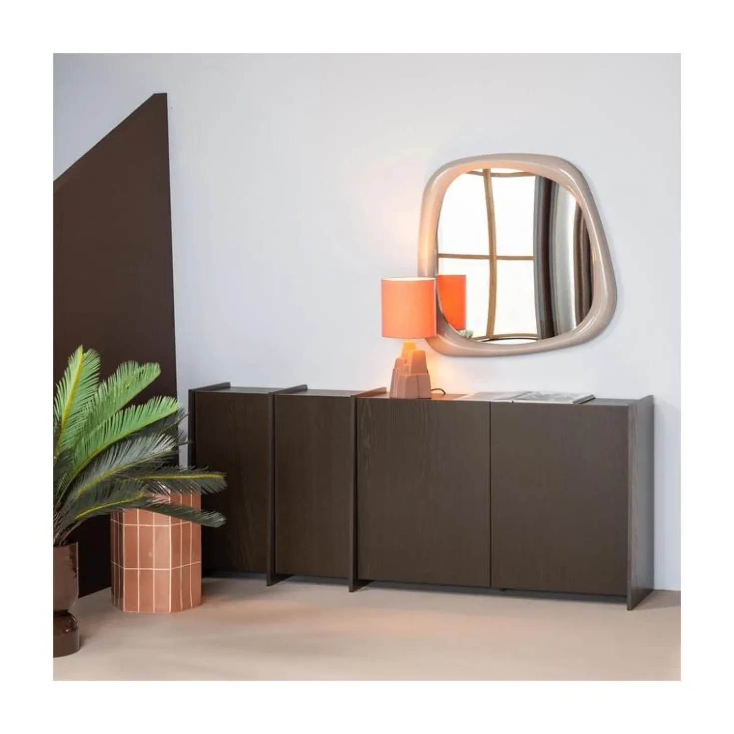 Brock Dressoir Essen fineer Middenbruin 200cm