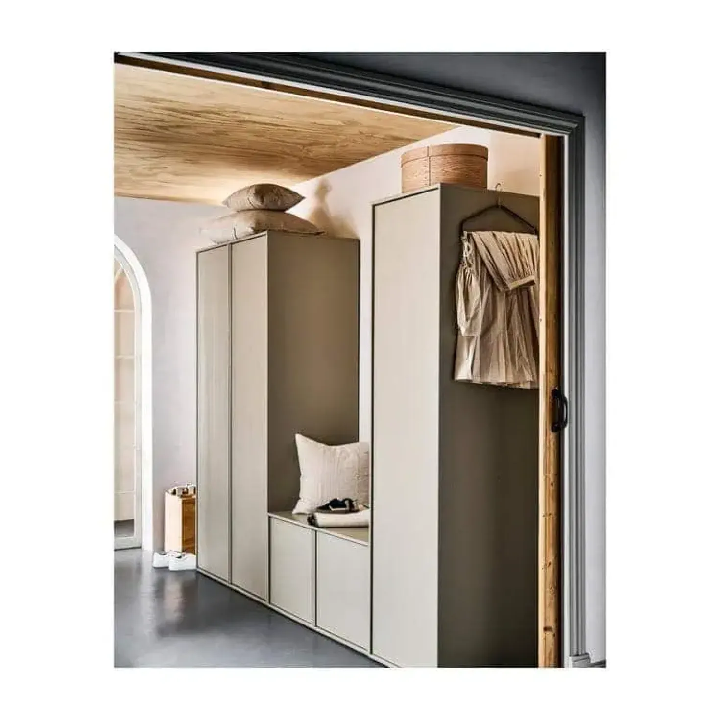 Daily Kledingkast enkel grenen beige 50cm