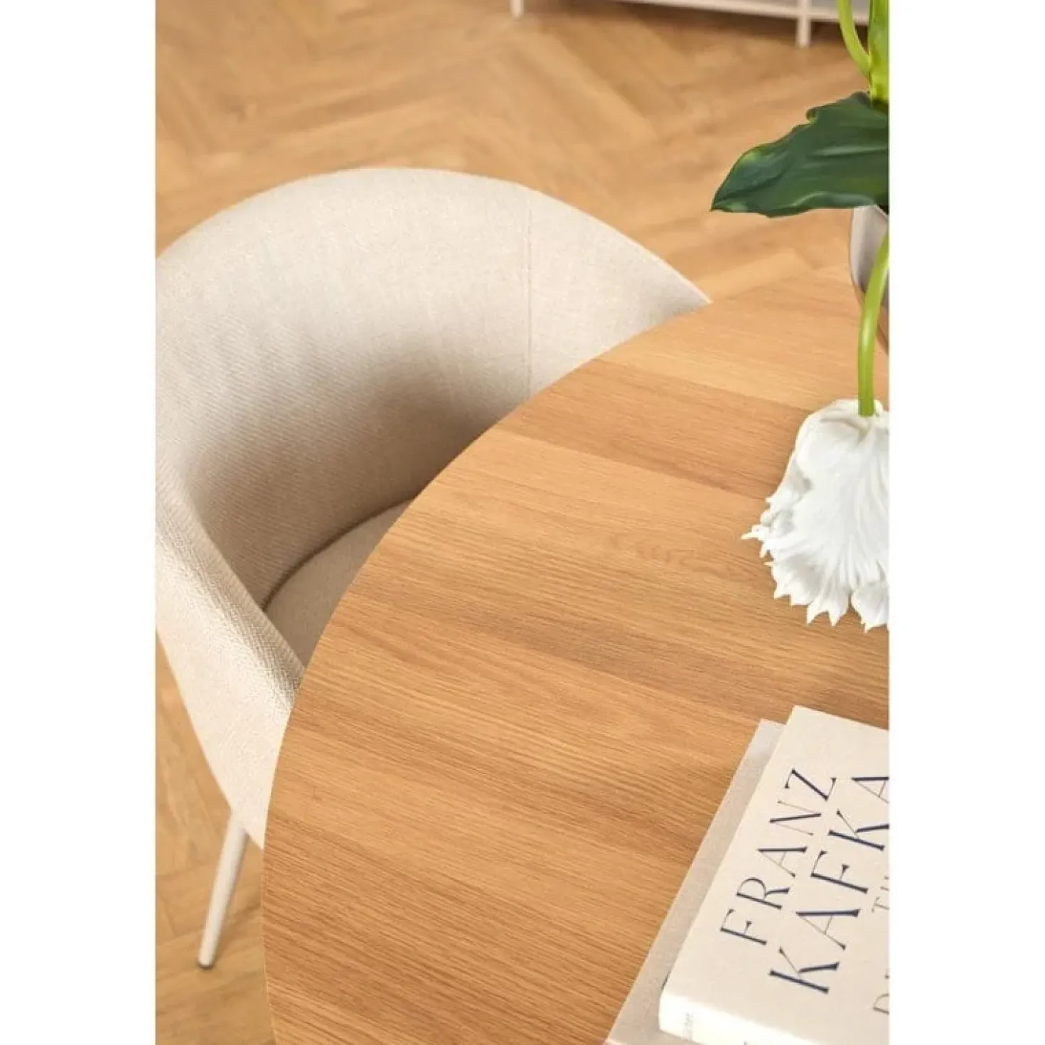 Dalvik Eettafel Rond Naturel met Zand poot 120cm