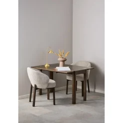 Darlene Eetkamerstoel Beige Bruine houten poten