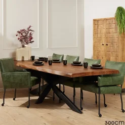 Devi eettafel boomstam mangohout 240cm