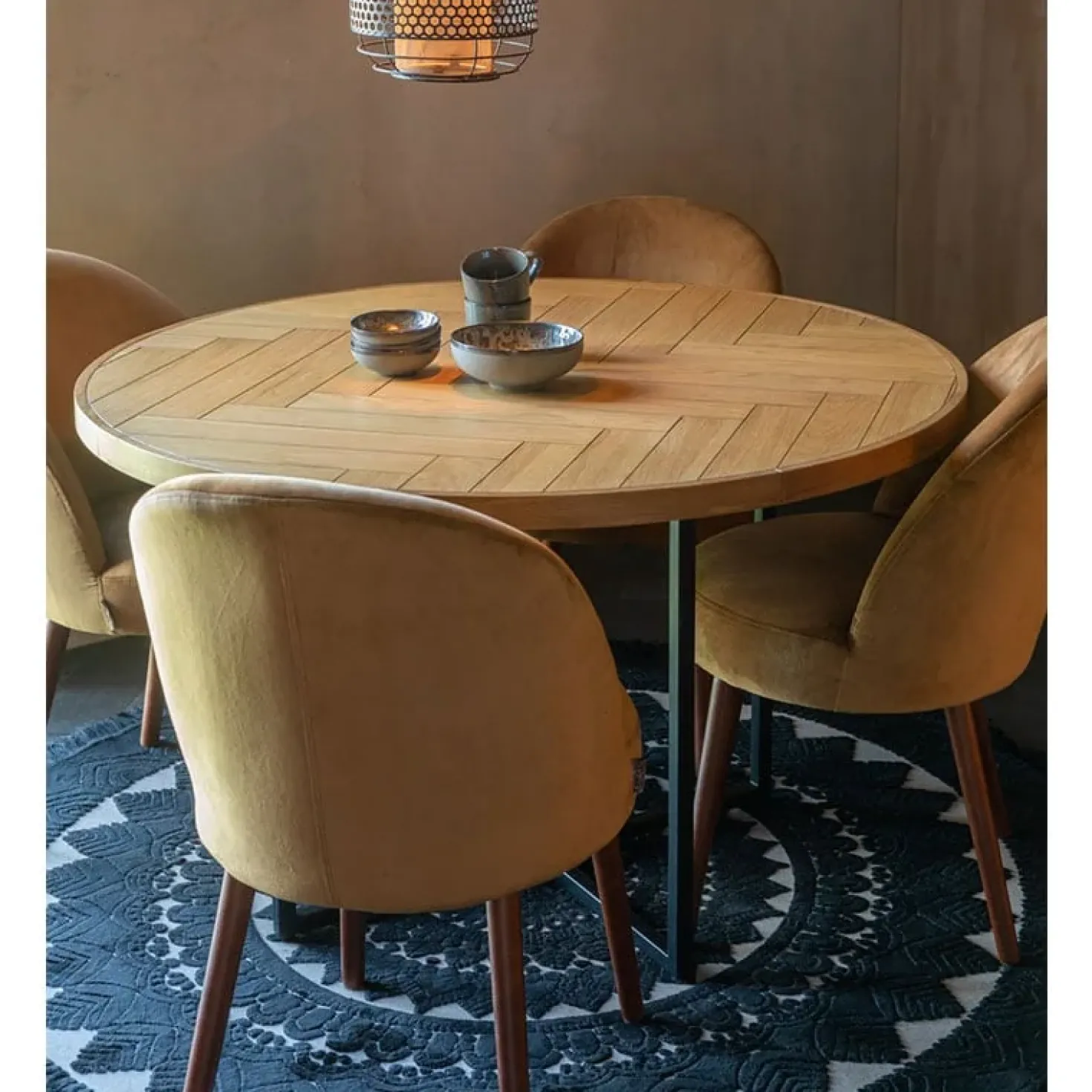 Dutchbone Eetkamertafel Class naturel rond 120cm