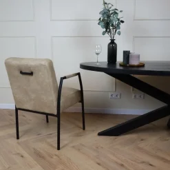Eetkamerstoel Emilio rond frame