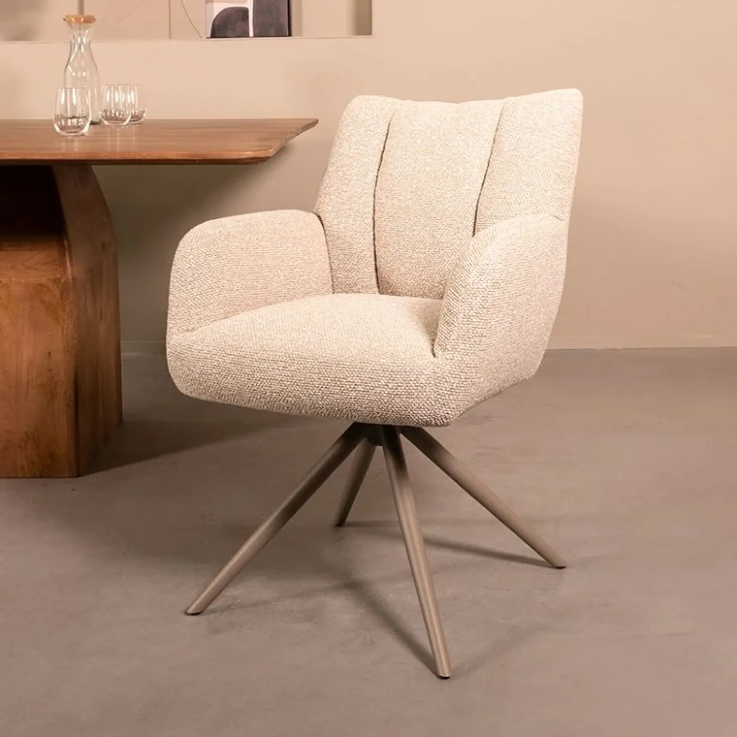 Eetkamerstoel Padua Naturel Boucle met Taupe poot