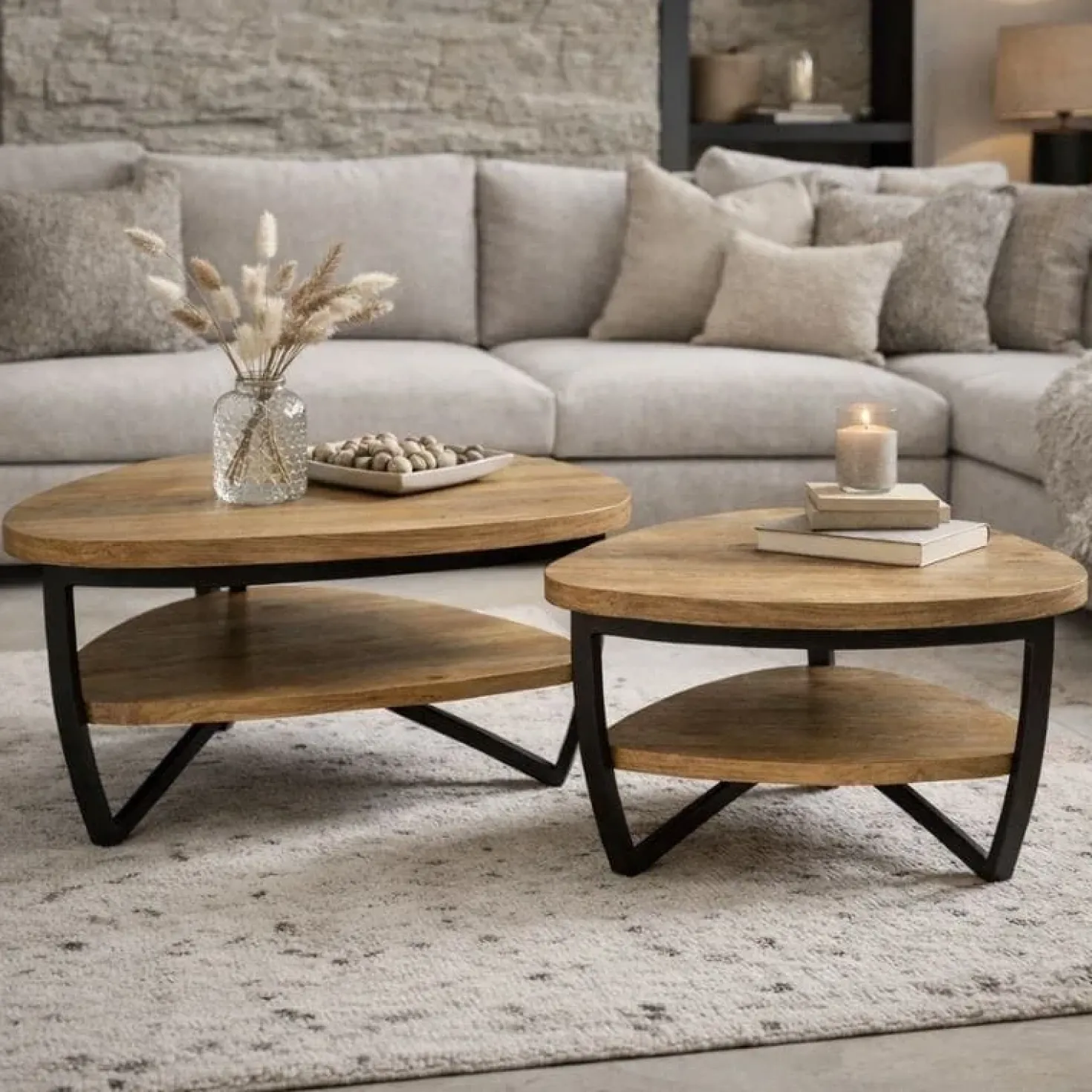Emmy Salontafel S driehoek Naturel mangohout 70cm