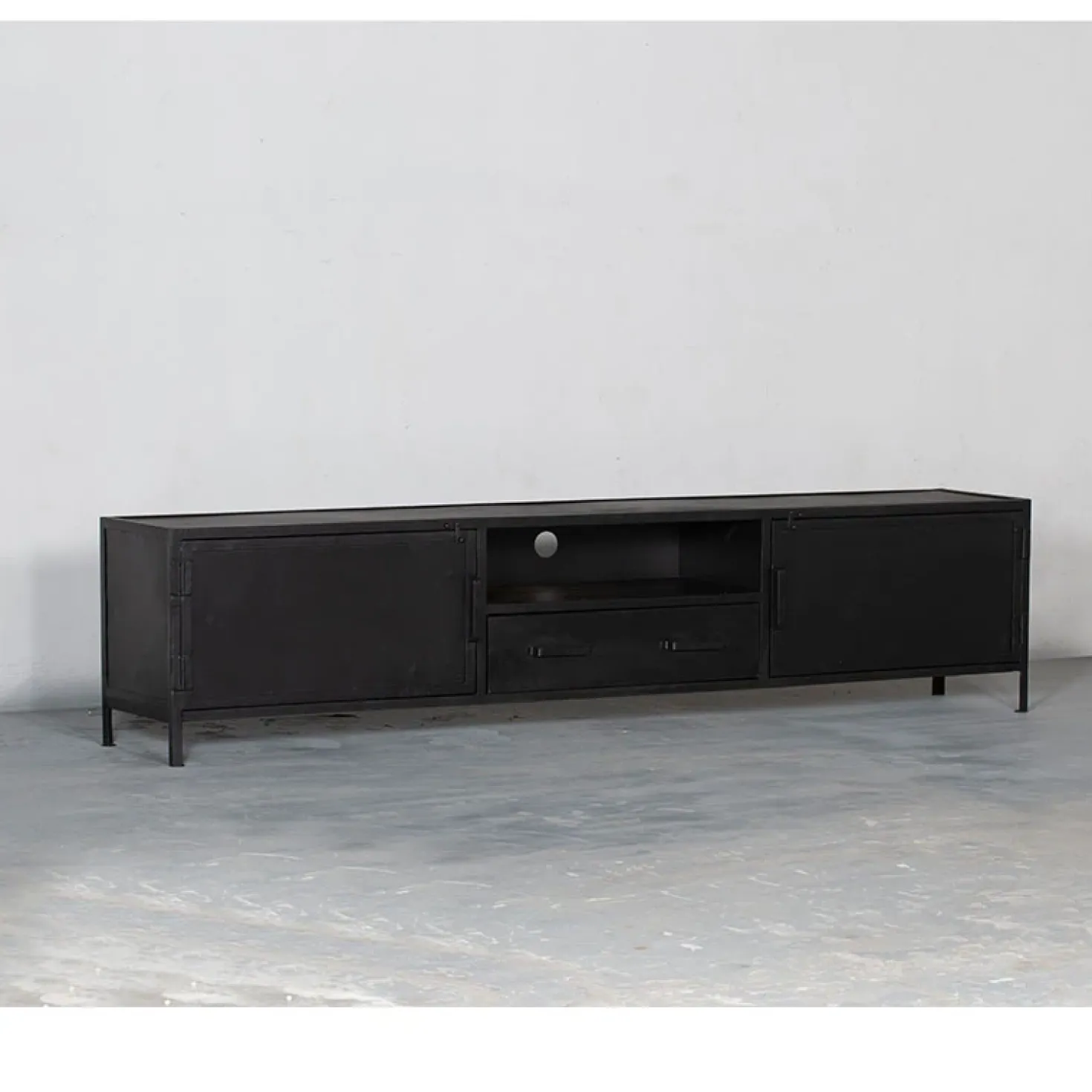 Figue tv meubel industrieel zwart metaal 240cm