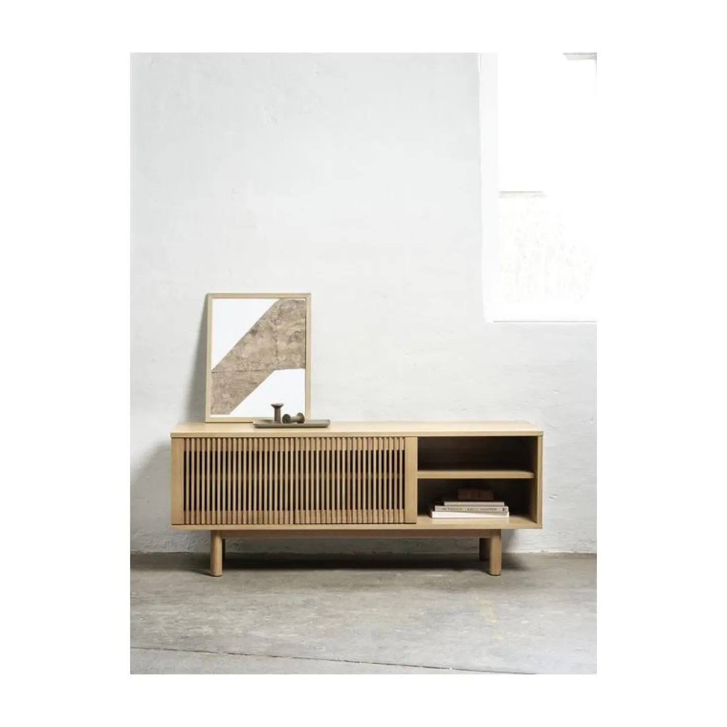 Finn Tv meubel naturel 143cm