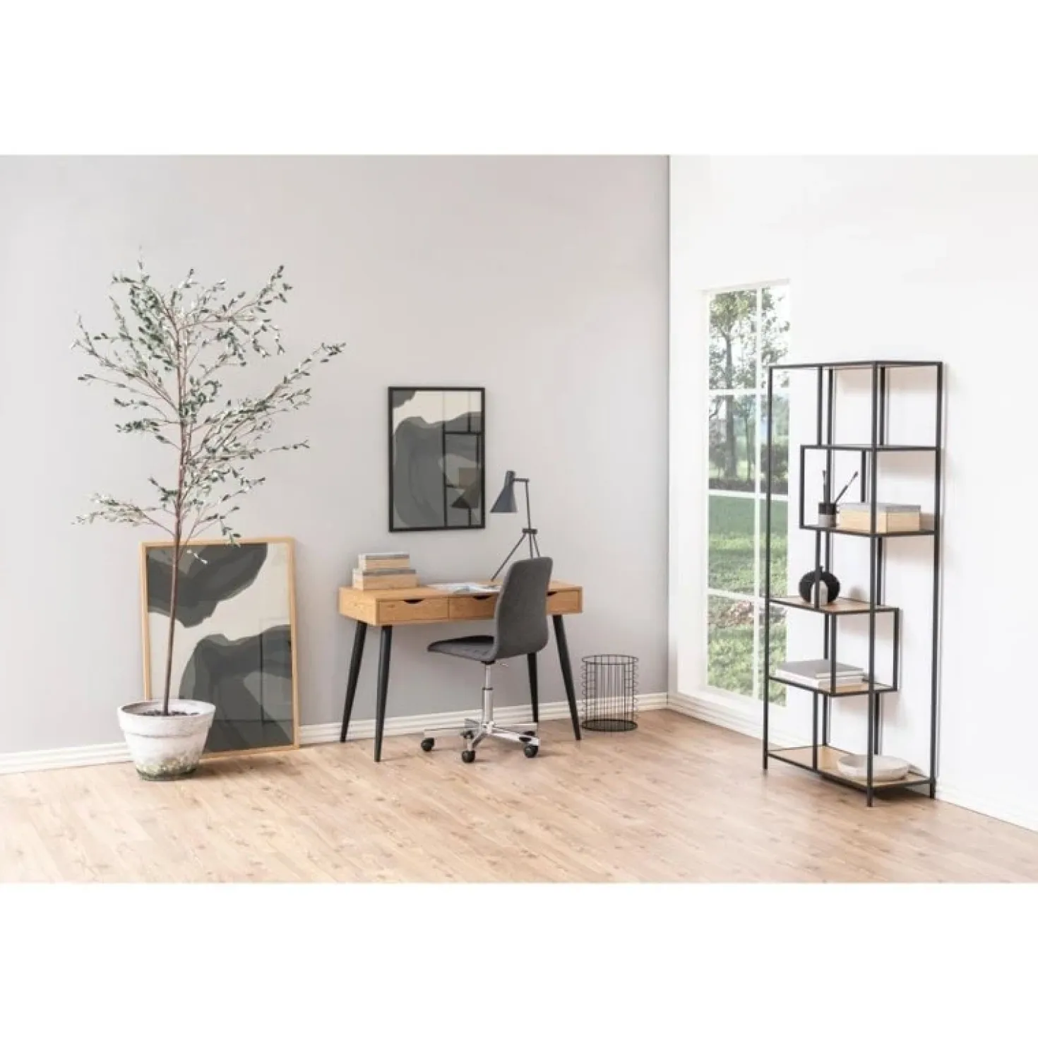 Freya Bureau Hout met zwarte poten 110cm