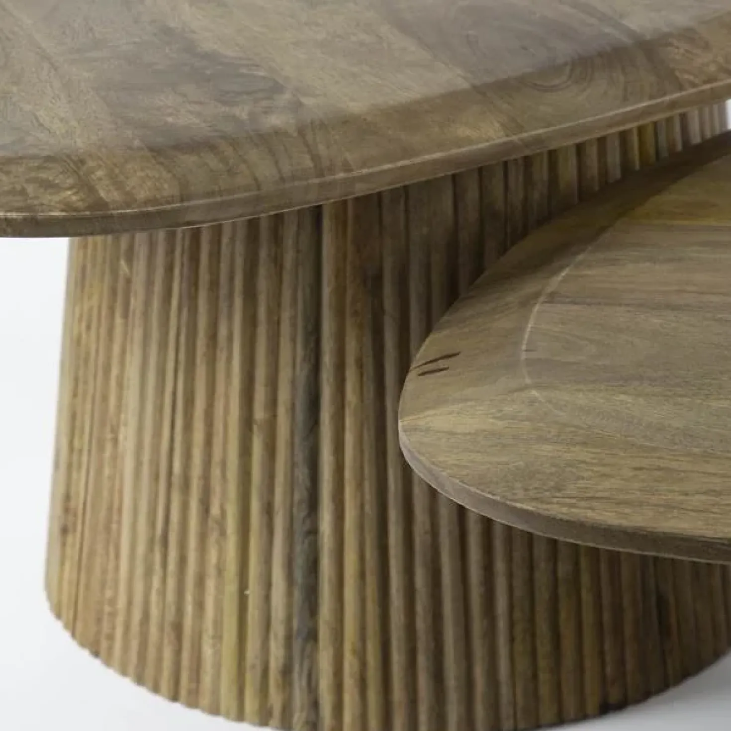 Jean Salontafel set van 2 driehoekig Mangohout