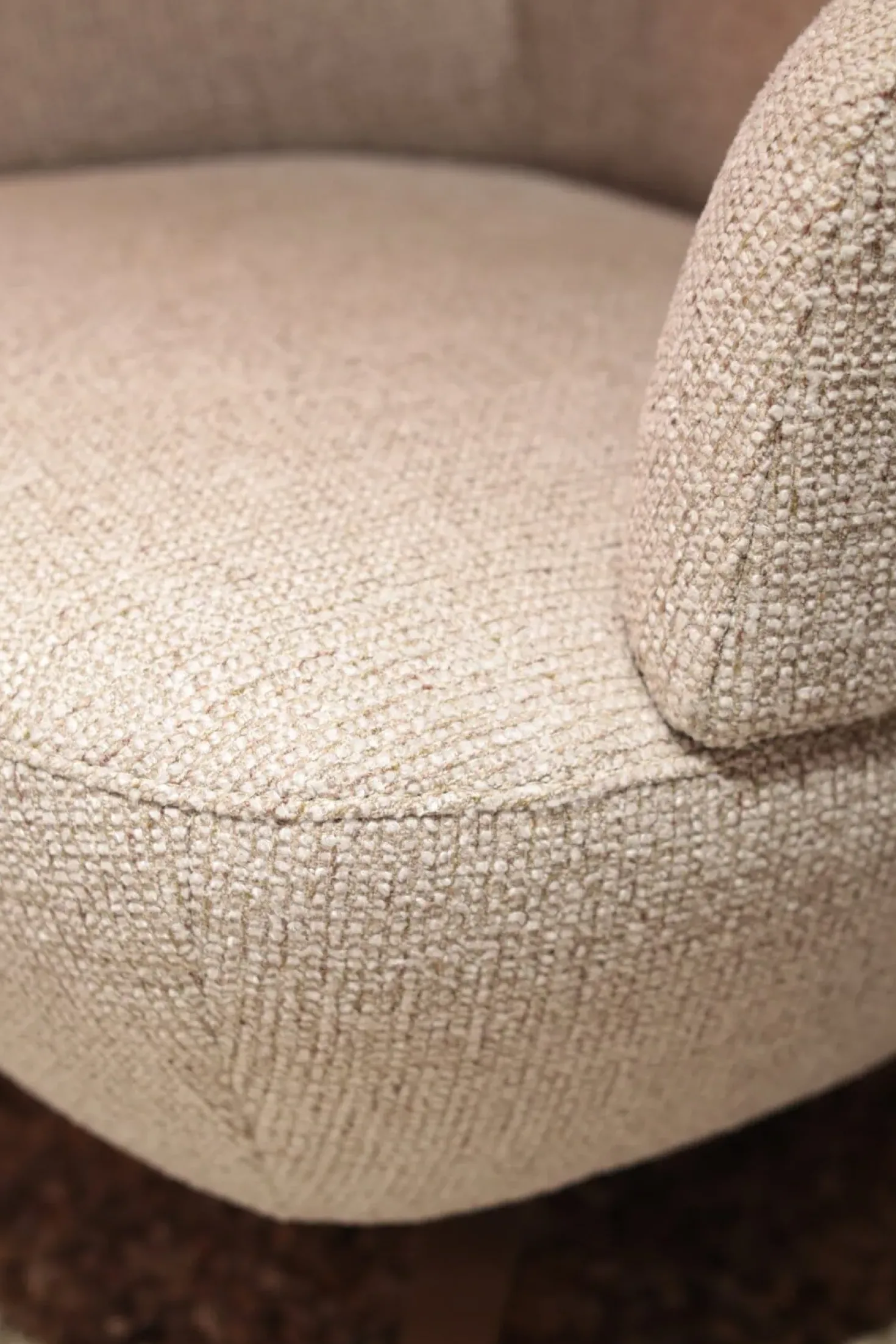 Lucio fauteuil met draaipoot