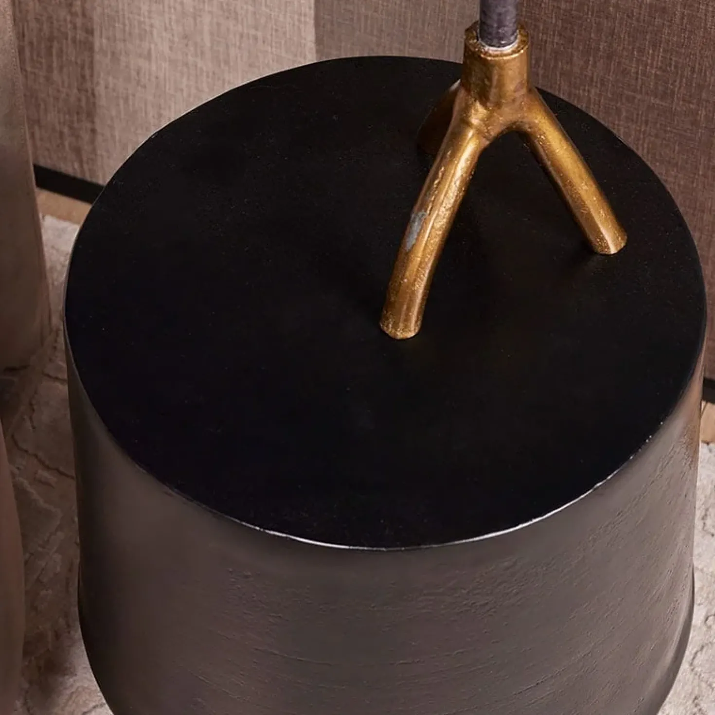 Macy bijzettafel zwart