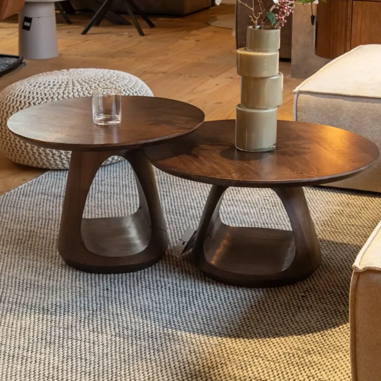 Mike Salontafel set van 2 medium & small Walnoot