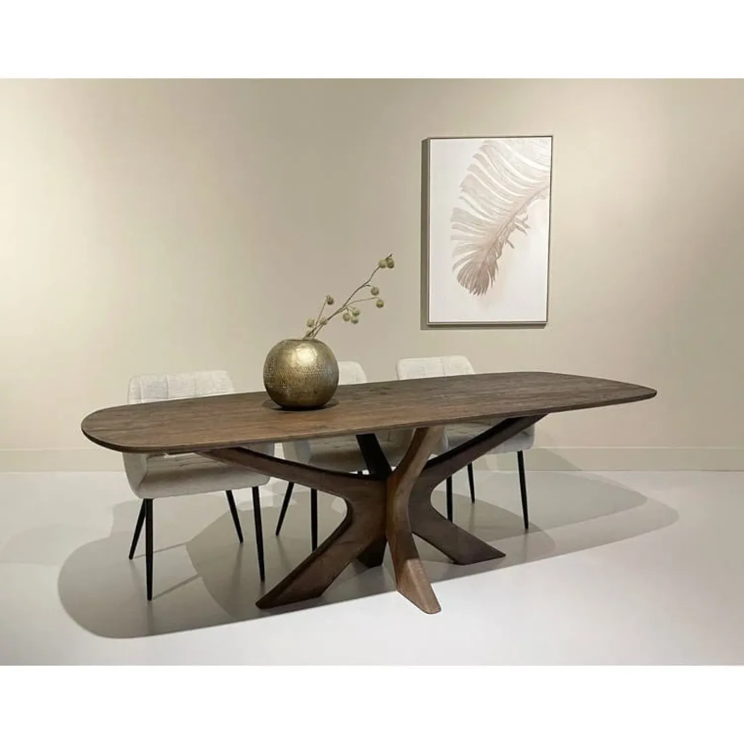 Montreaux Eettafel Bruin Deens ovaal 220cm