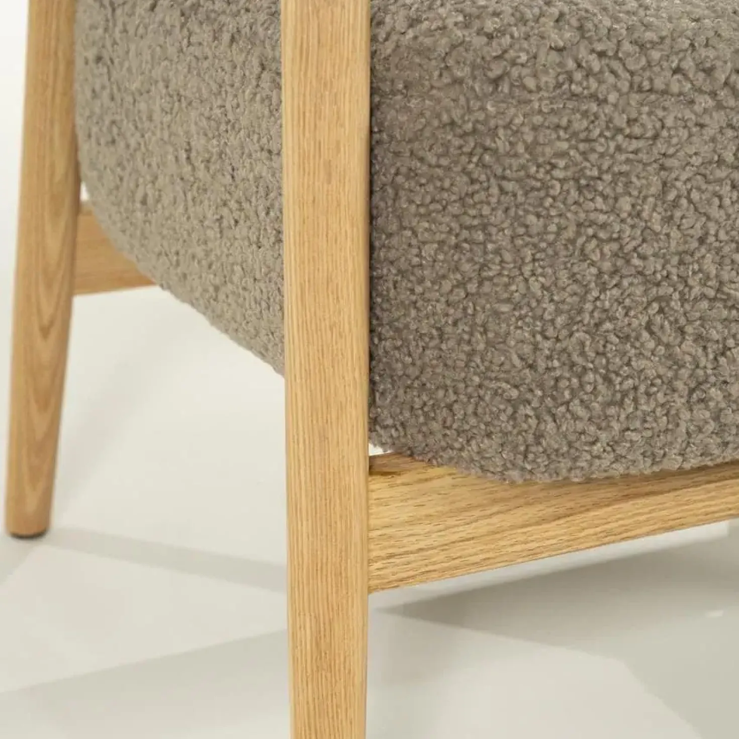 Mysa Fauteuil Taupe Hout
