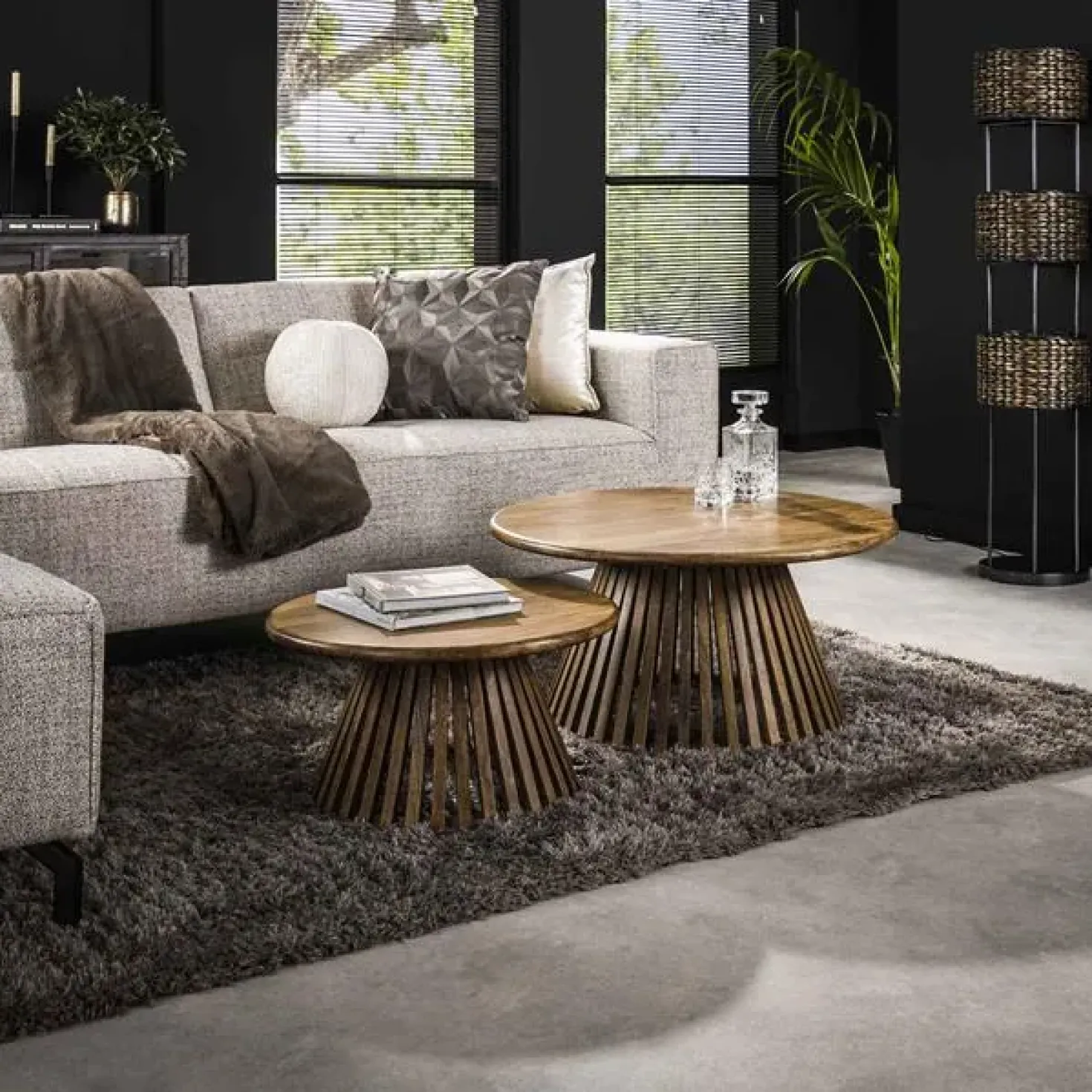 Namra Salontafel set van 2 conisch Massief mangohout zandkleur