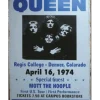 Queen Regis College - metalen bord
