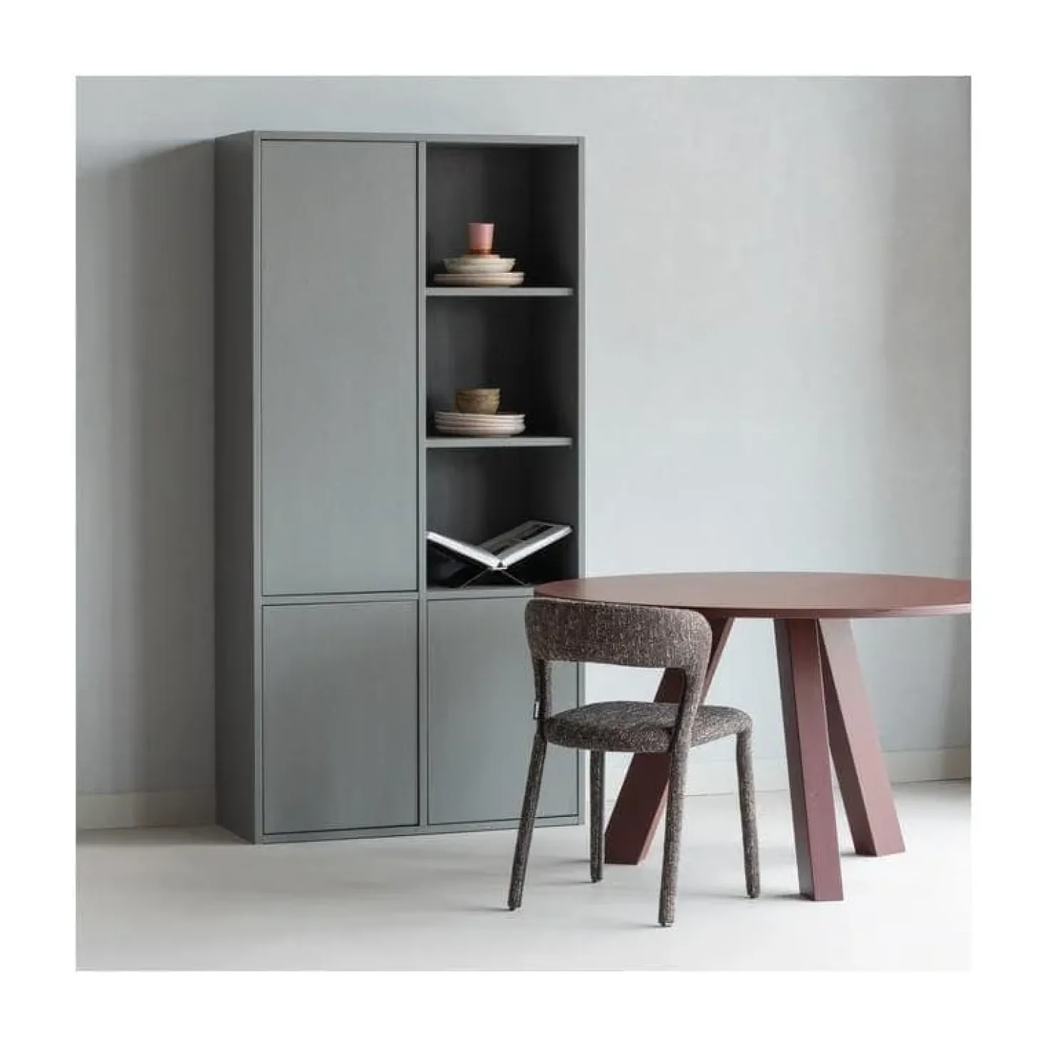 Rhonda Eettafel Rond Eiken Bordeauxrood 129cm