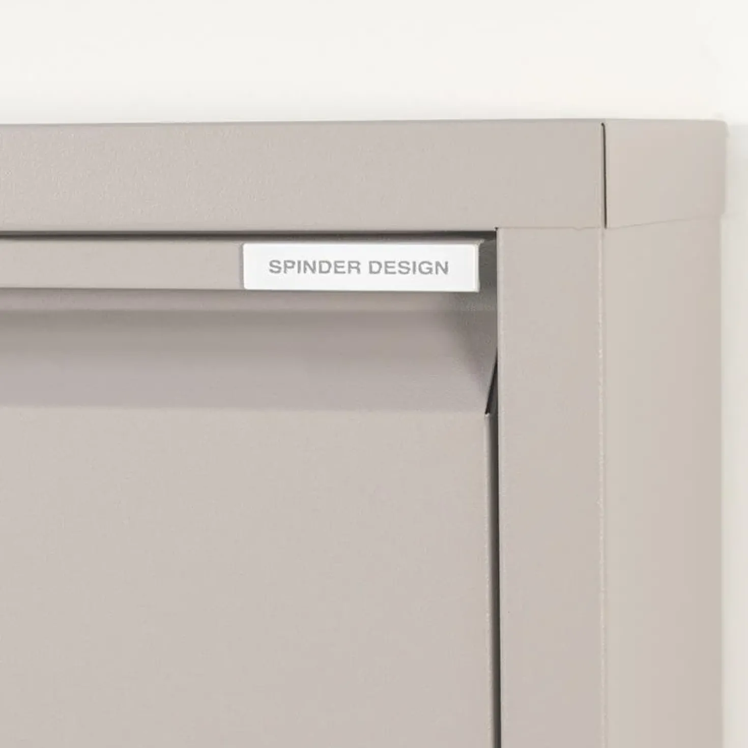 Schoenenkast industrieel Pippen (5 lades) – Taupe metaal