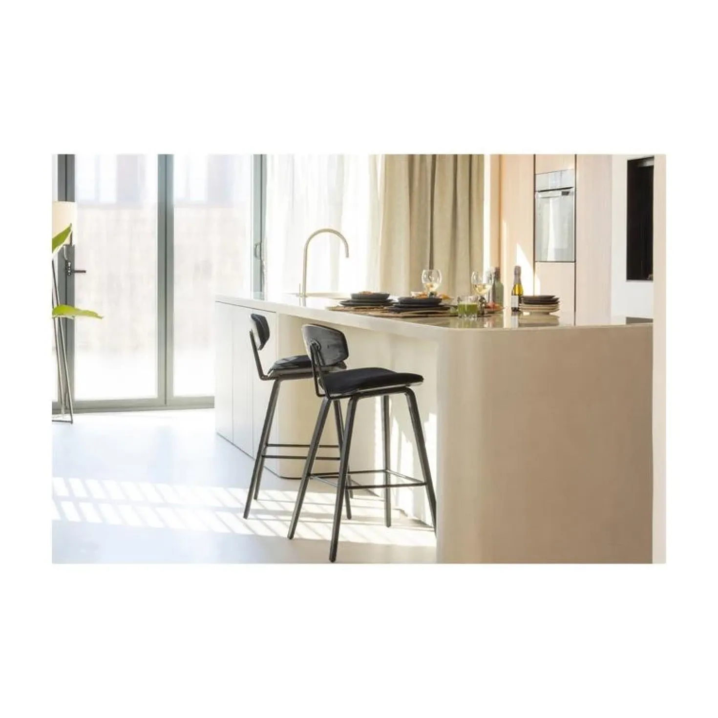 Senn Barstoel Velvet Zwart
