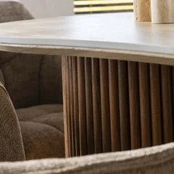 Strato Eettafel niervormig Travertine 215cm