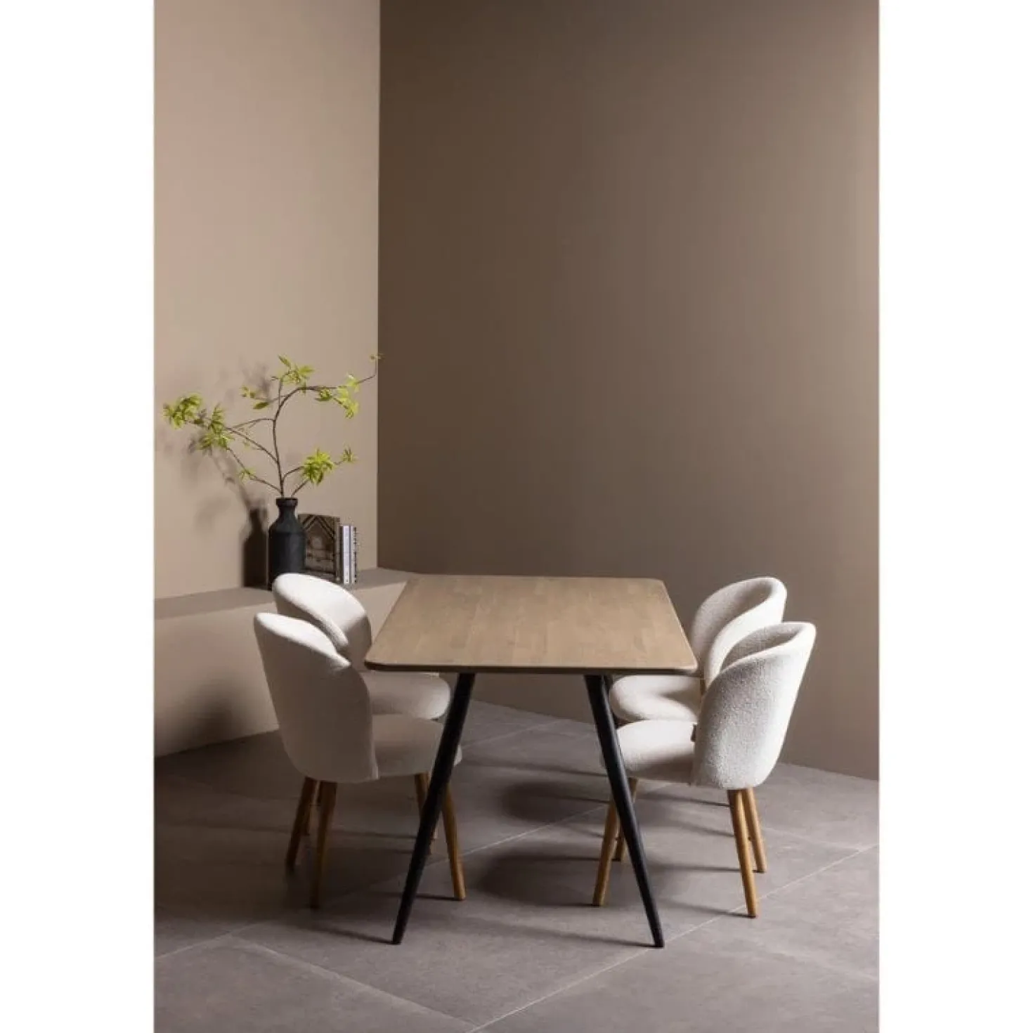 Tafel poot conisch metaal zwart (2-standen)