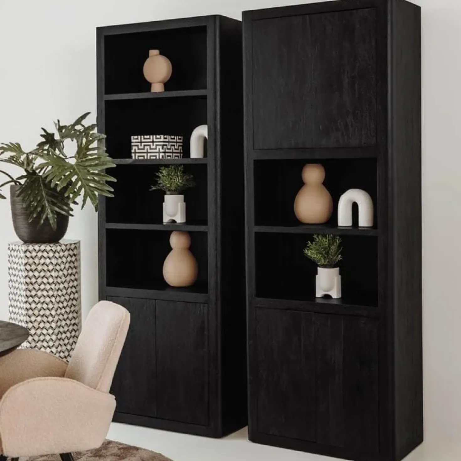Tenna Vakkenkast Zwart mangohout 80cm