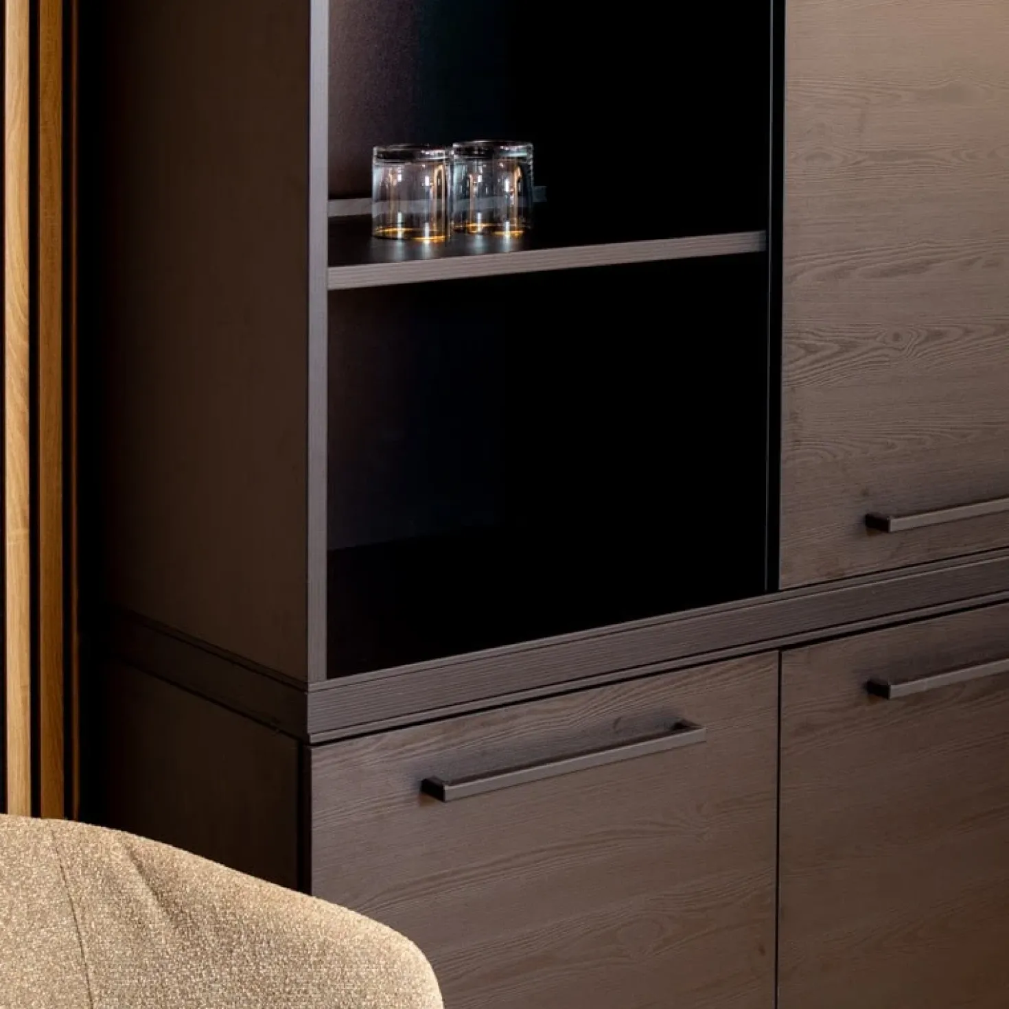 Valente Wandkast Zwart 120cm