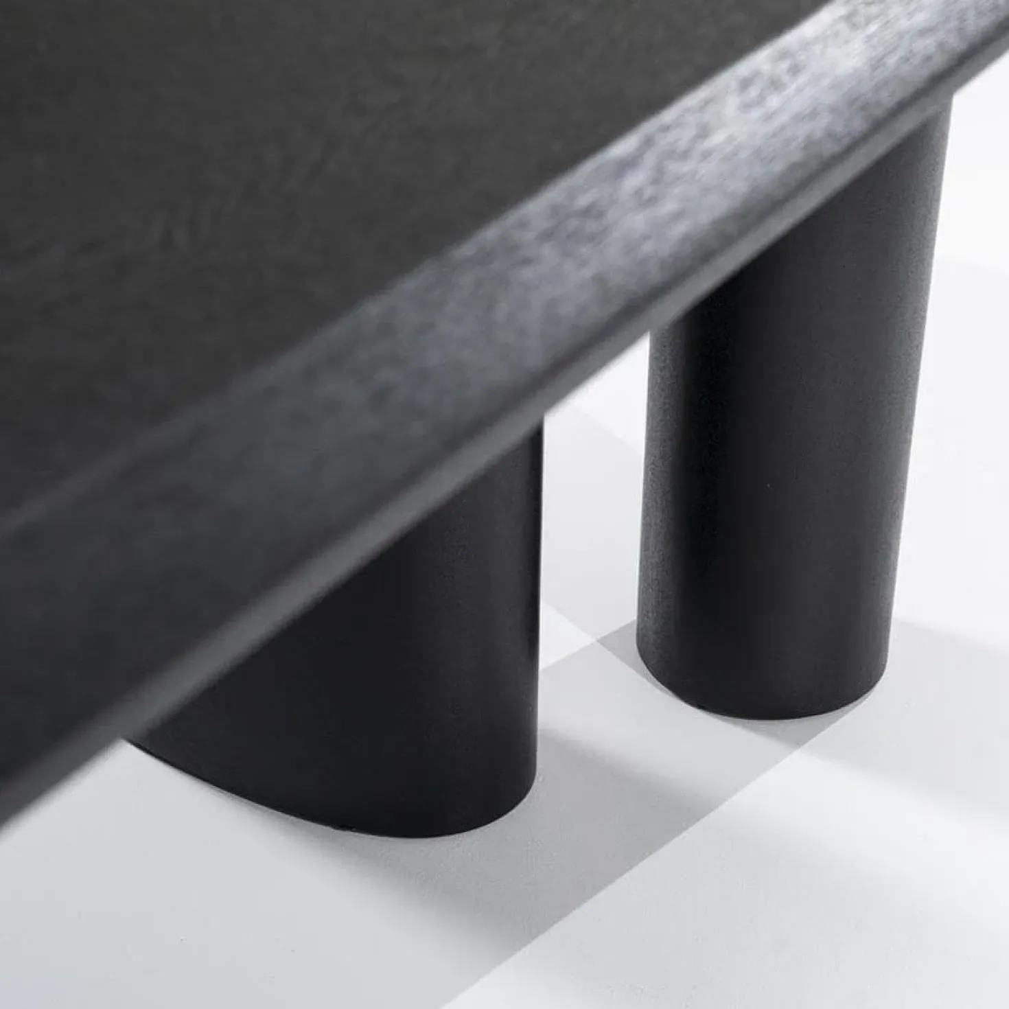 Walter Eettafel zwart Eikenhout 220 cm