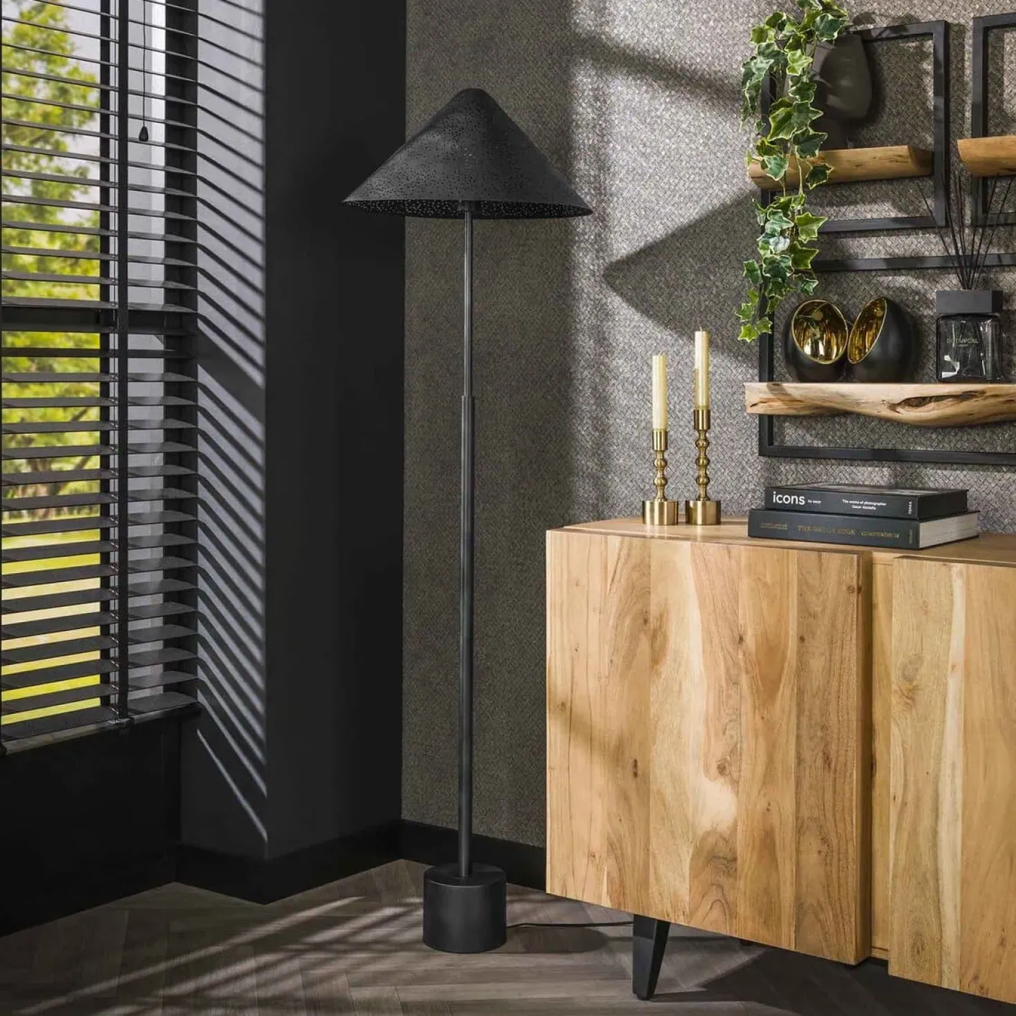 Wanda 1-lichts Vloerlamp Charcoal